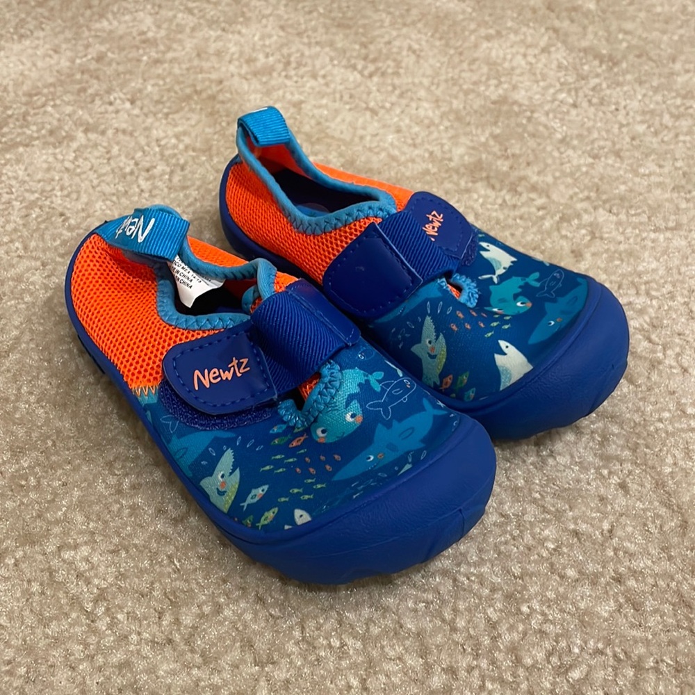 Newts Kids Water Shoes 8